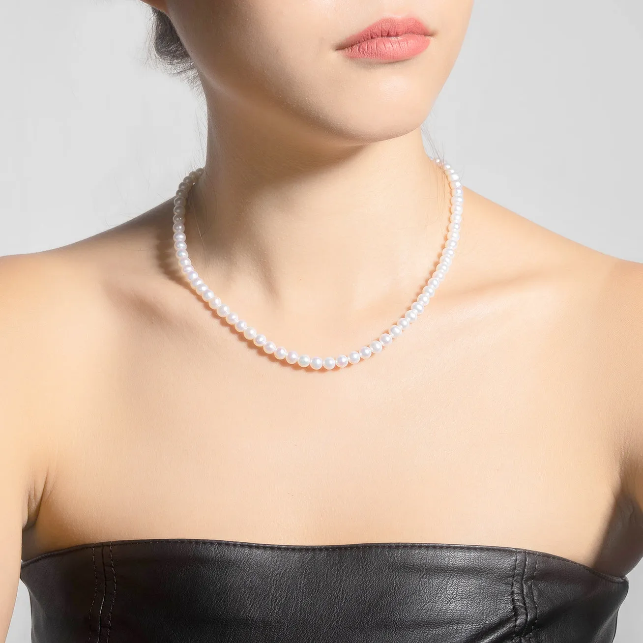 18K Freshwater Pearl Necklace KN00102