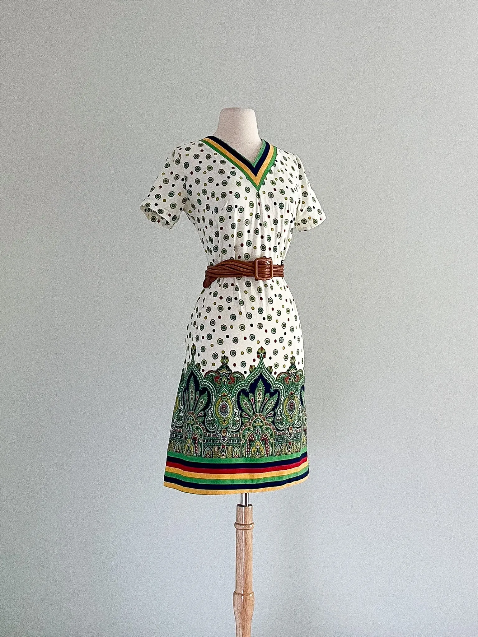 1960's Paisley Rainbow Border Print Cotton Dress / Sz M