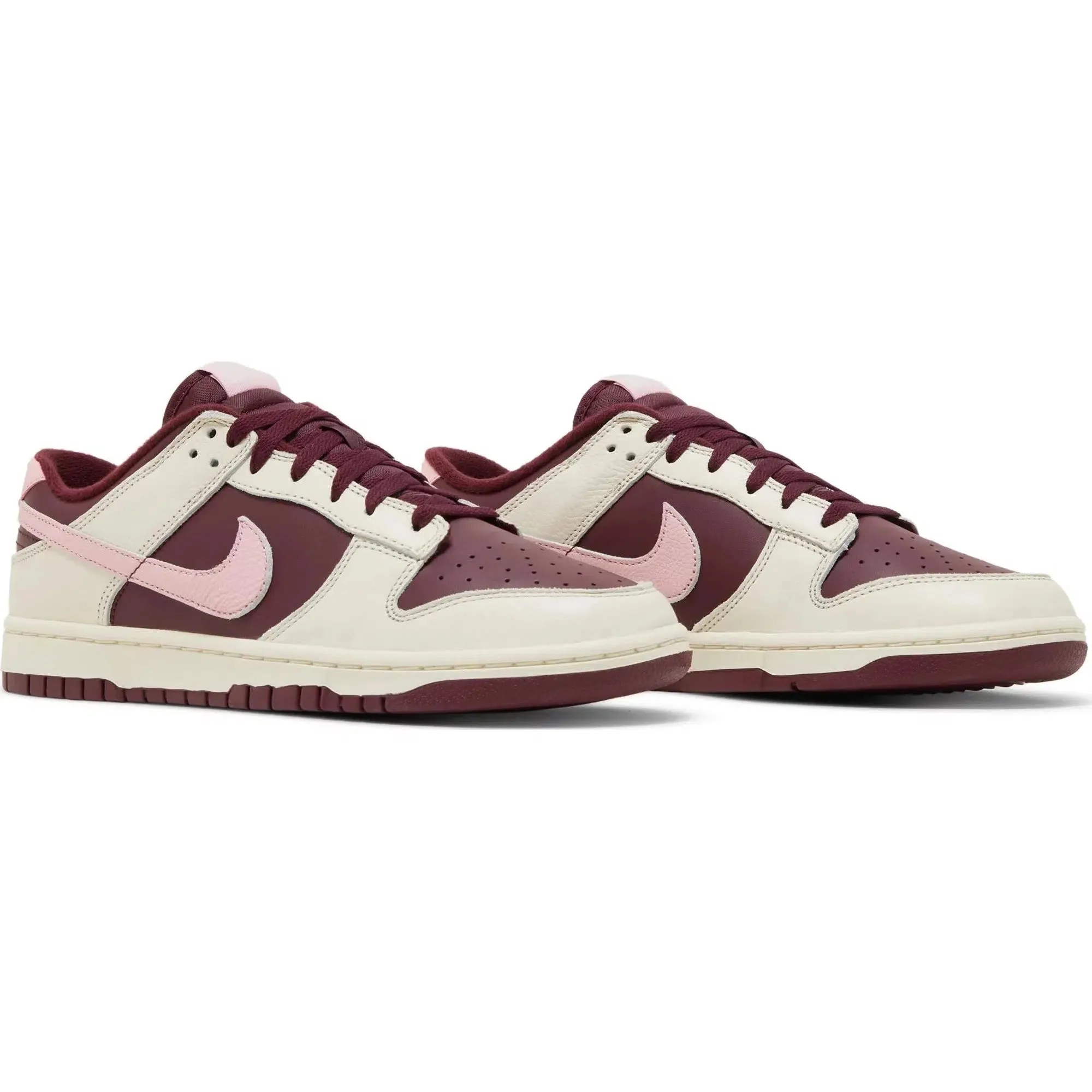 Dunk Low Premium 'Valentine's Day'