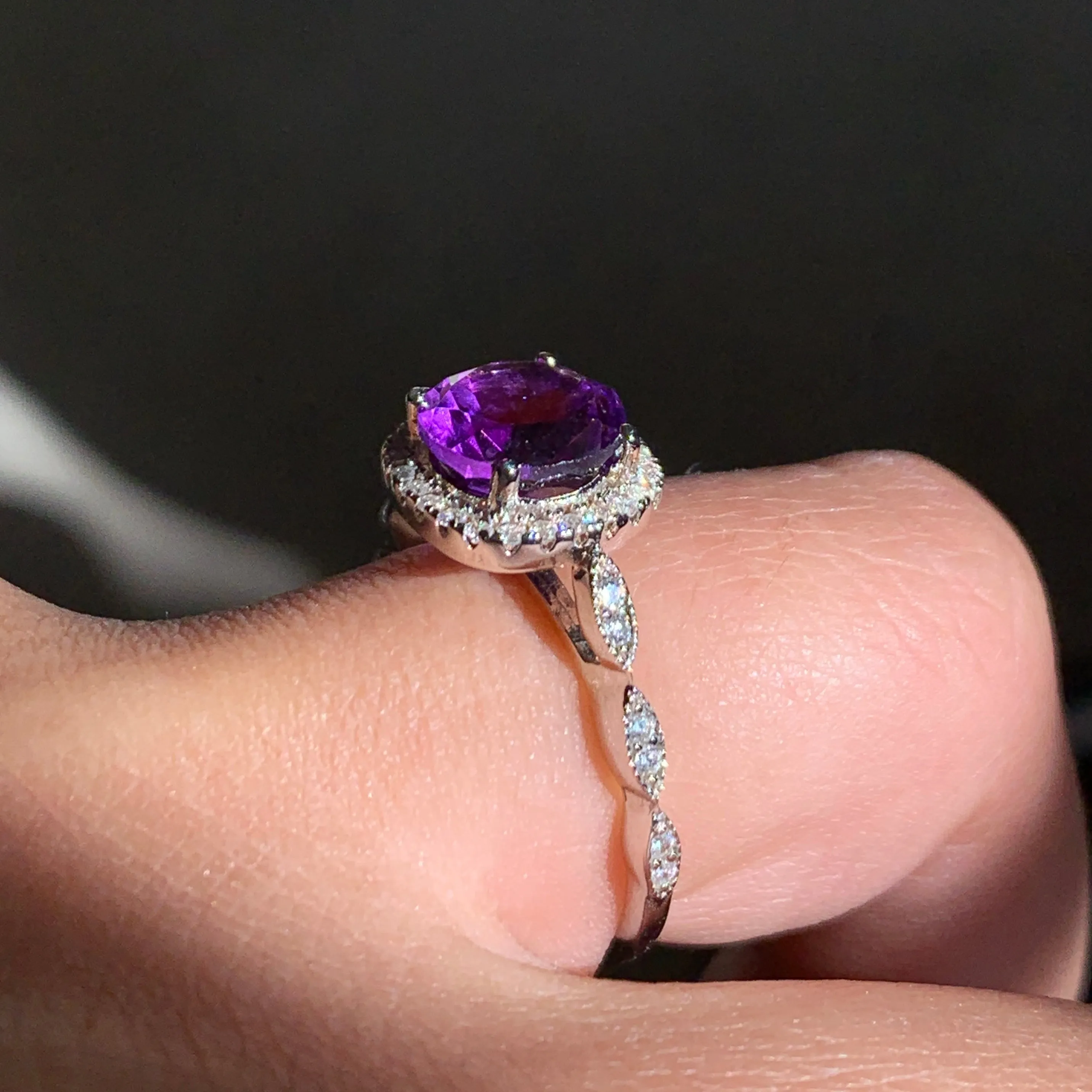 KENDRA AMETHYST RING