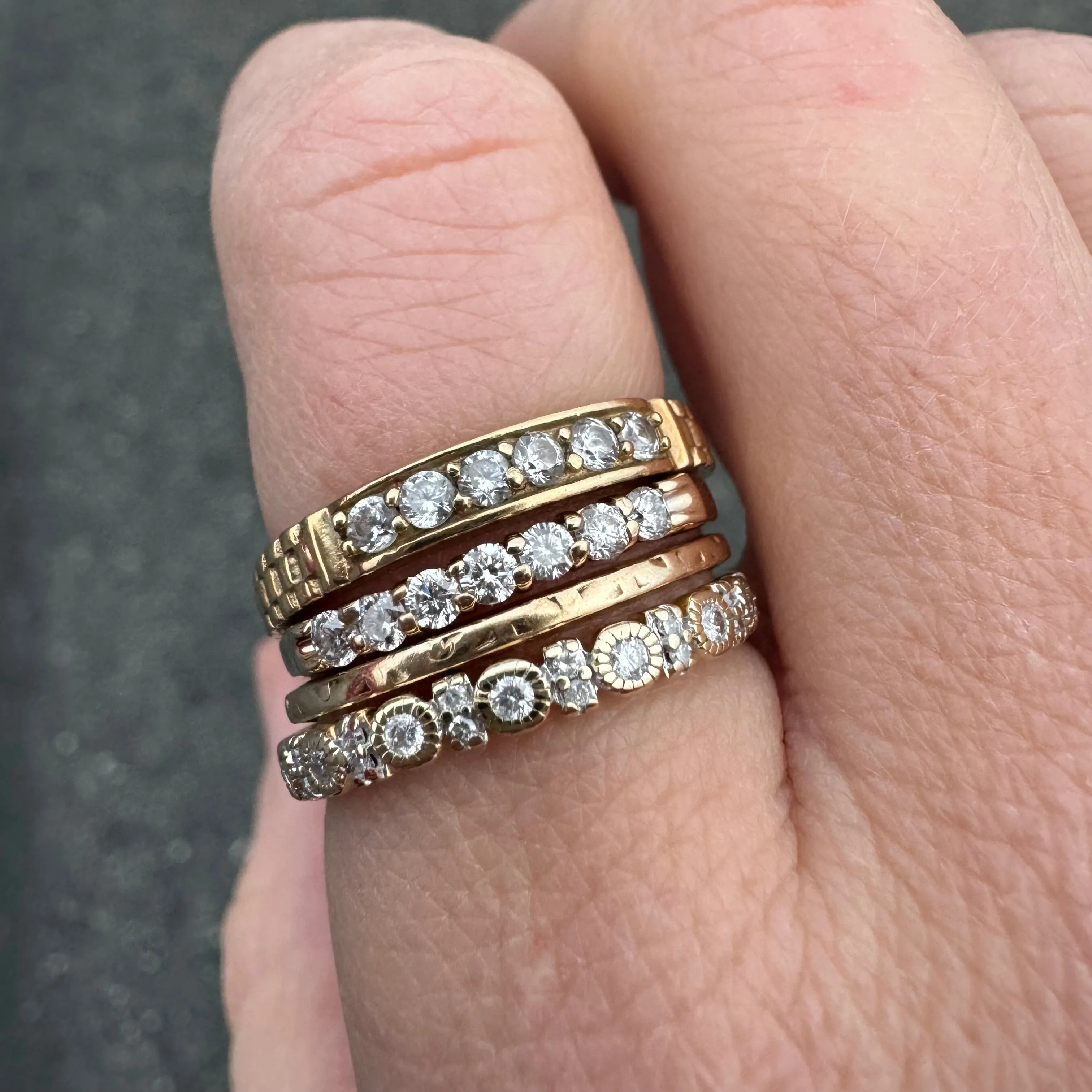 P R E - L O V E D // seven sparkles / 14k yellow gold diamond half eternity band / size 7.25 to 7.5