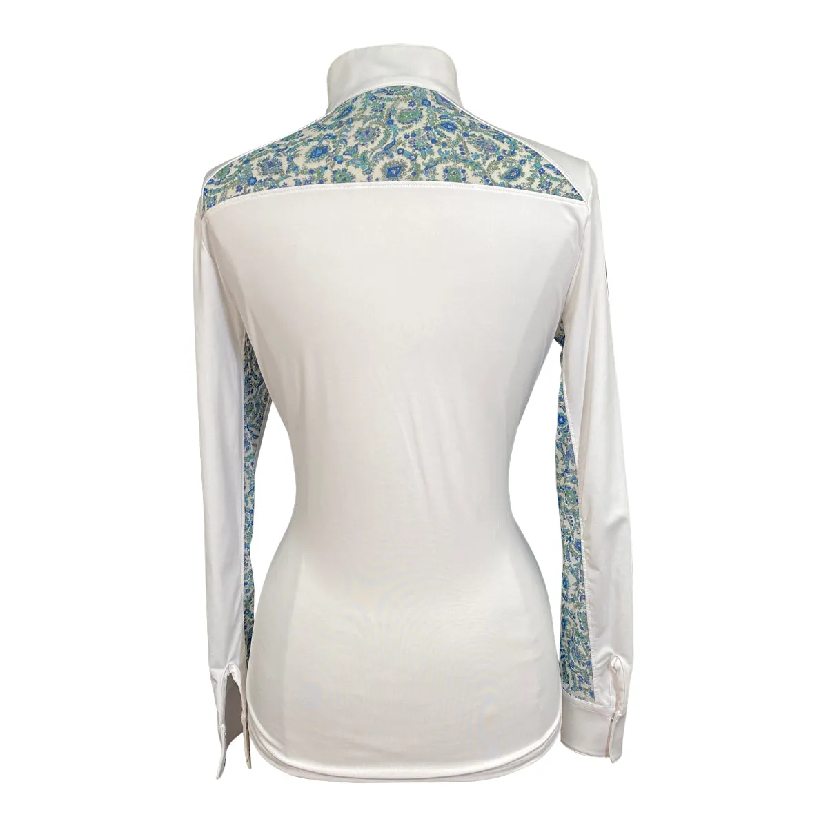 RJ Classics Women's 'Carly' 37.5 Show Shirt  in White w/Blue Paisley - Women's Medium