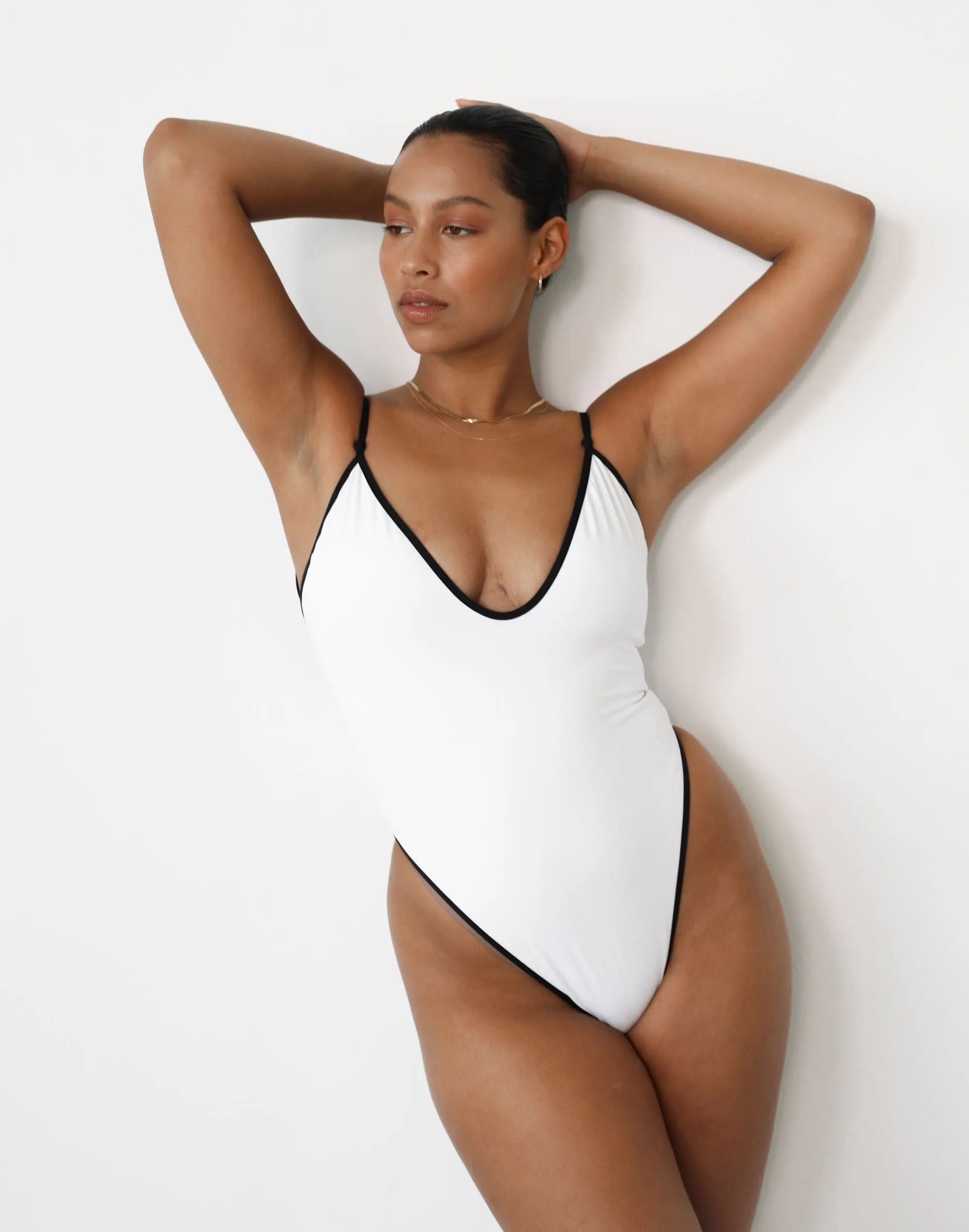 Sailing Close One Piece (Black/White)