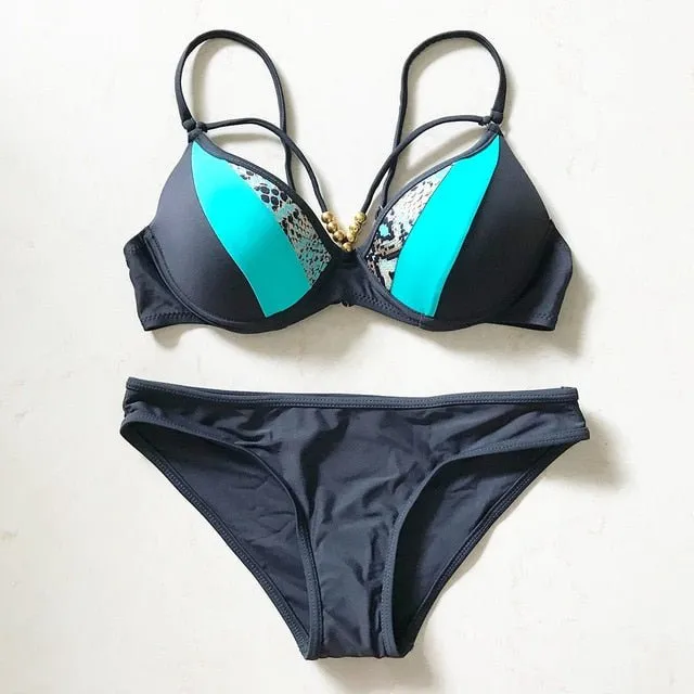 Scarlett Hollow Cut-Out-Bikini