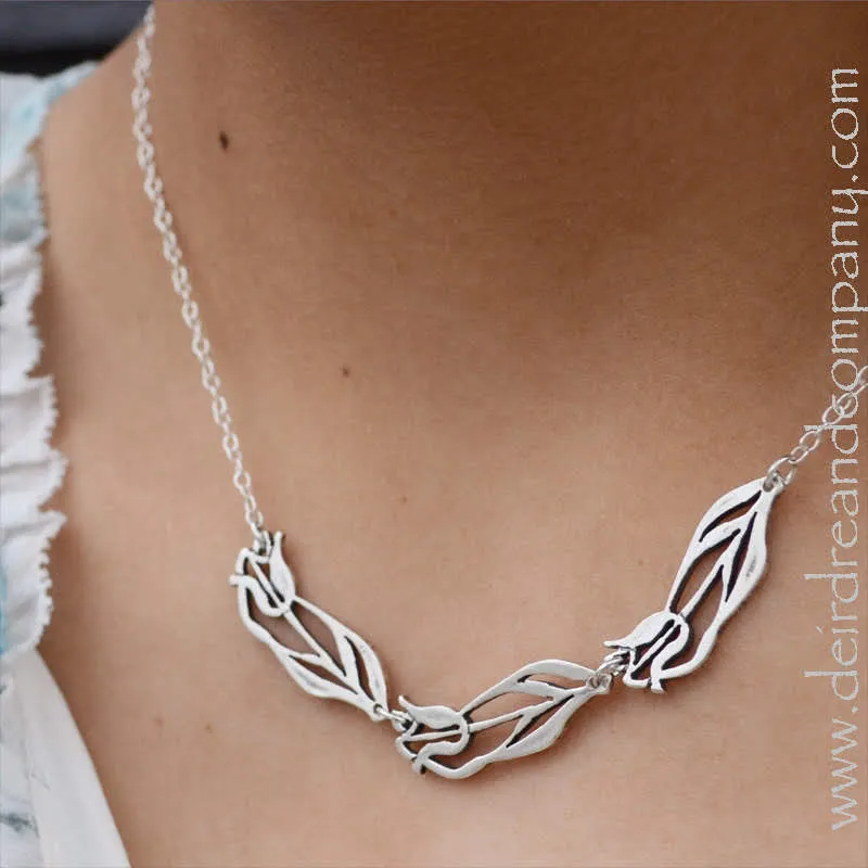 Tulip Bouquet Necklace in Silver - Adjustable