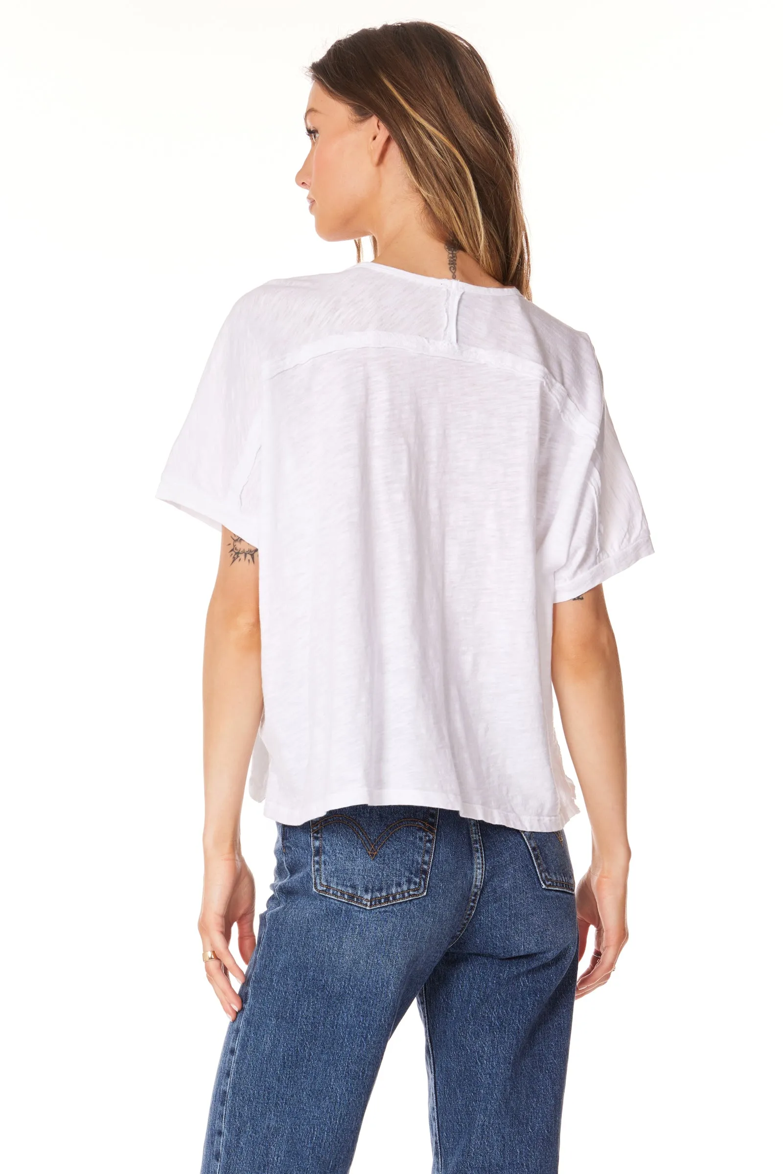 V-NECK BOXY DOLMAN TEE