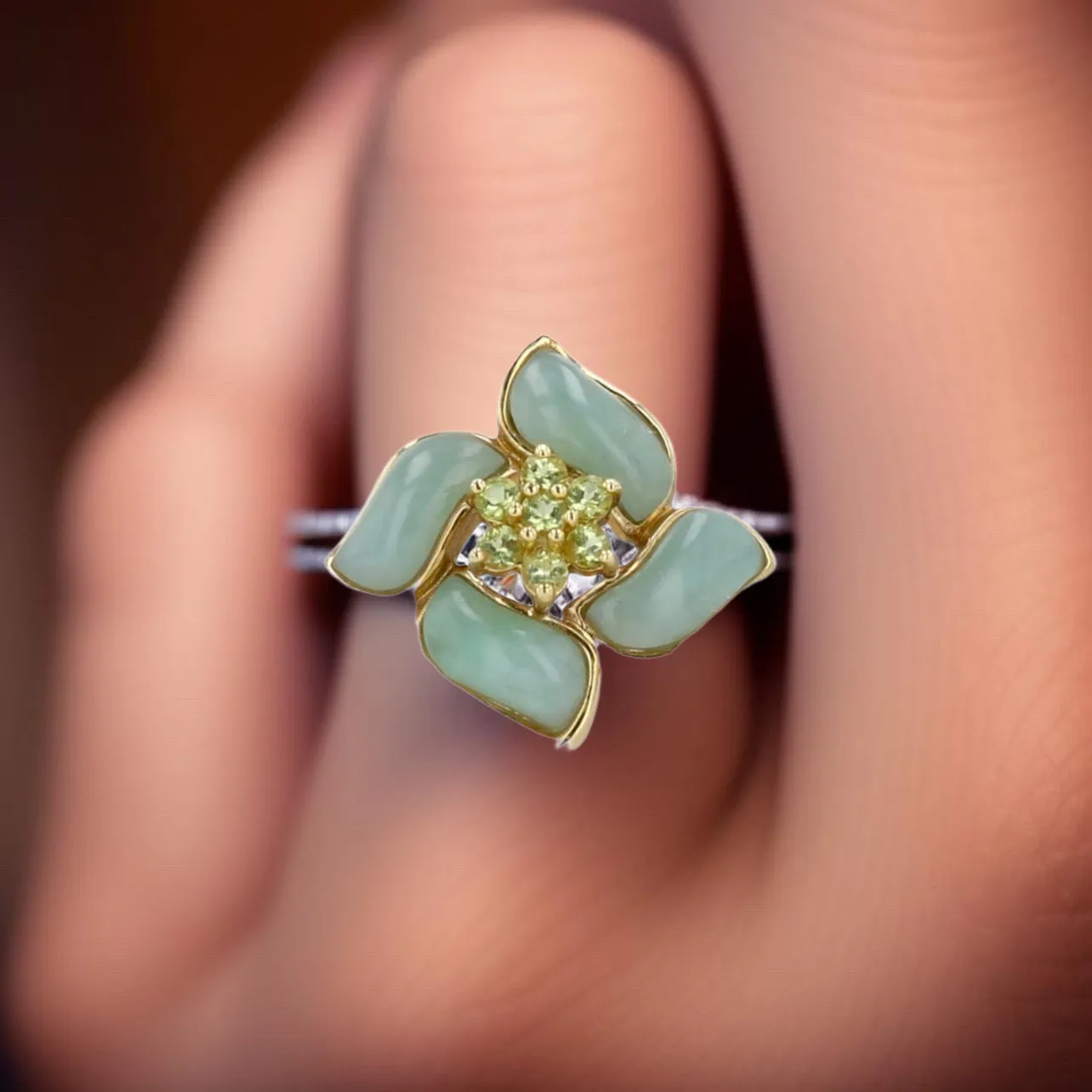 Yellow 14k gold jade flower ring